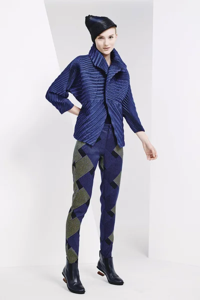 Look 9